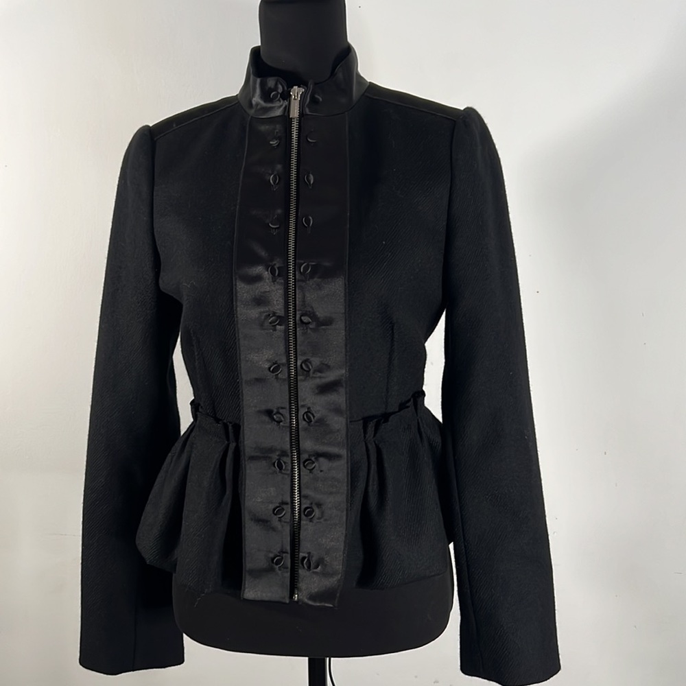 BCBG Maxazria blazer 100% wool - Picture 3 of 12